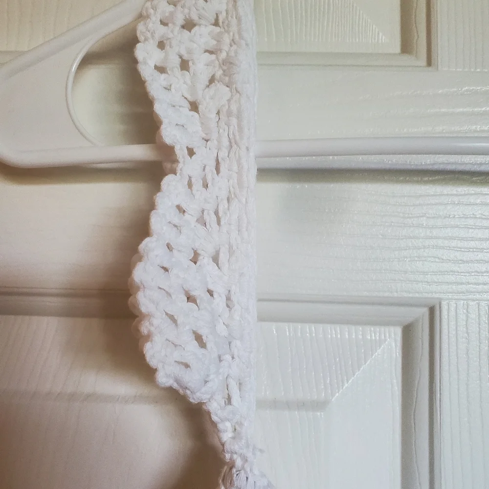 White Crochet top - Picture 5 of 5